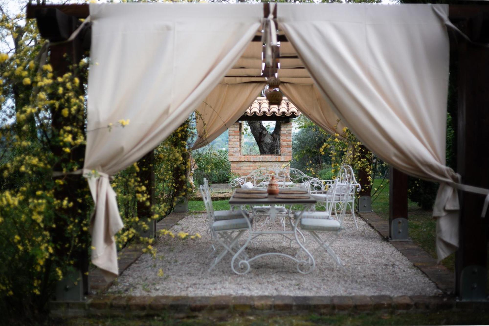 Ca' Le Cerque, Villa Surrounded By The Marche Nature Fossombrone Kültér fotó