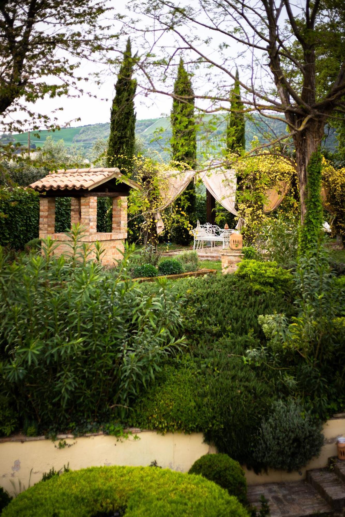 Ca' Le Cerque, Villa Surrounded By The Marche Nature Fossombrone Kültér fotó
